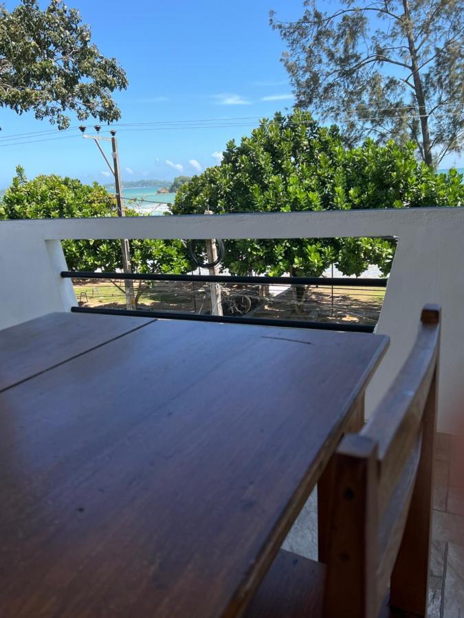Happy Bay Ξενοδοχείο Weligama Εξωτερικό φωτογραφία